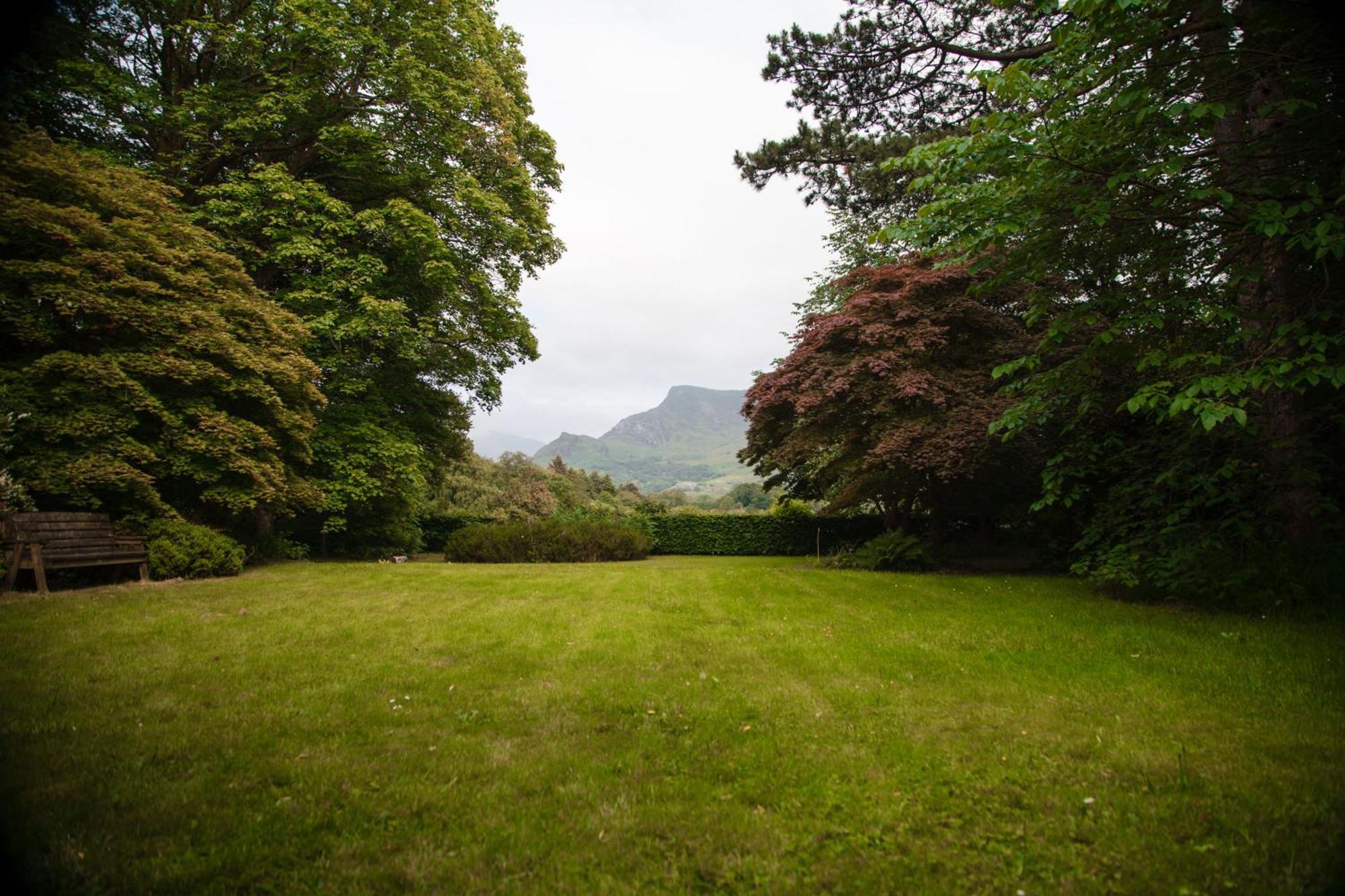 Trigonos - Quiet, Peaceful, Vegetarian B&B And Retreat Centre Nantlle Экстерьер фото